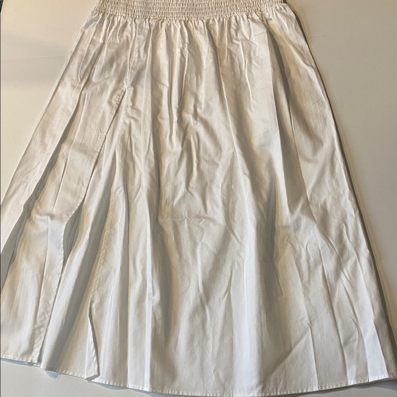 Wild Fable SZ Medium White Long Smocked Waist Flare Skirt New D30(e) - Picture 8 of 14